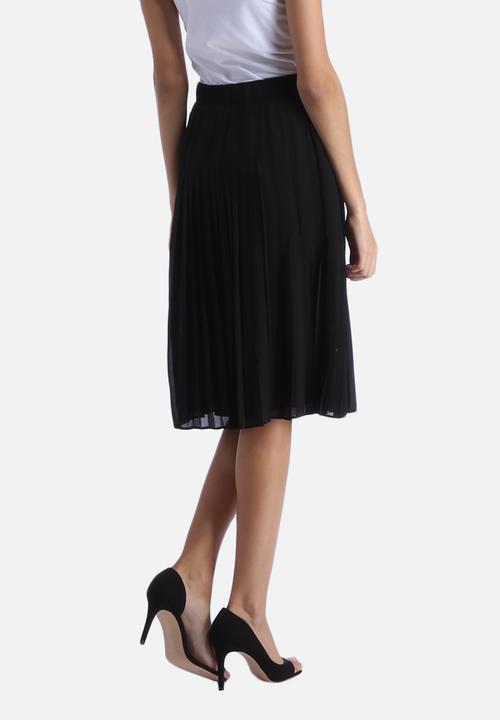 Vero Moda - Pleated Skirt 