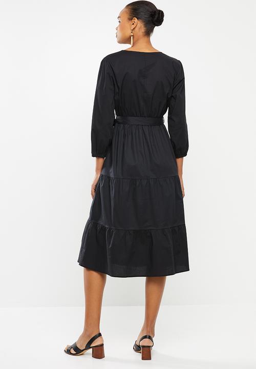 MILLA - Poplin tiered midi dress - black