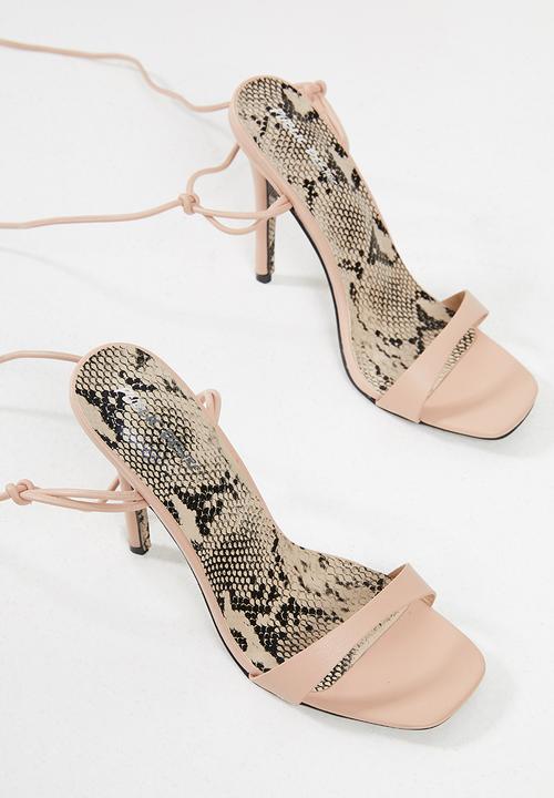 Public Desire - Chic stiletto heel - neutral