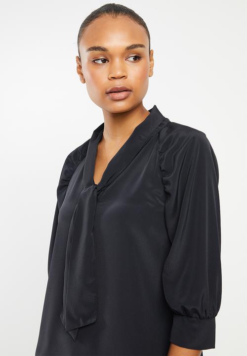 MILLA - Satin kitty bow blouse - black