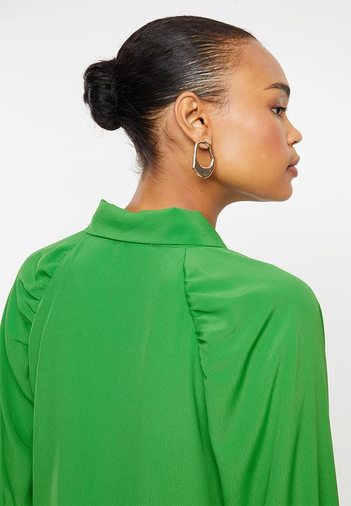 MILLA - Satin kitty bow blouse - green