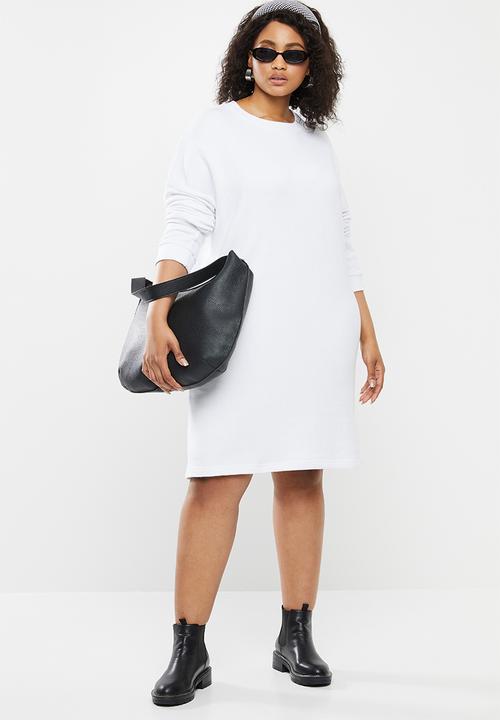 Missguided - Plus size oversized sweater dress - white