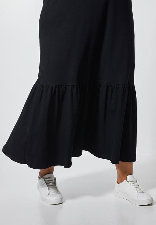 Superbalist - Trapeze pocket detail T-shirt dress - black