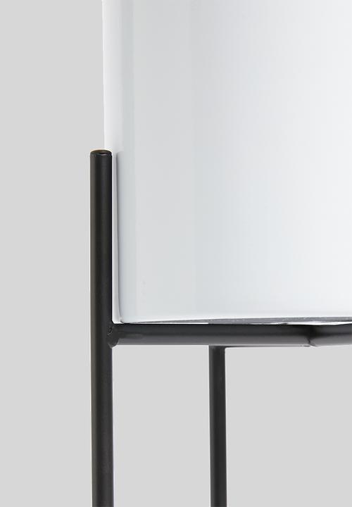 H&S - Flower pot stand - black & white