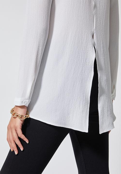 Superbalist - Longline blouse with split back and zip detail  - white