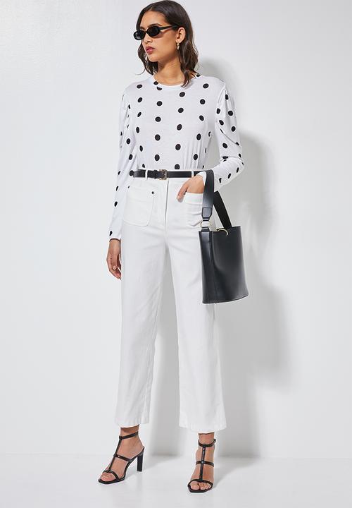 Superbalist - Round neck gauged sleeve top - white & black
