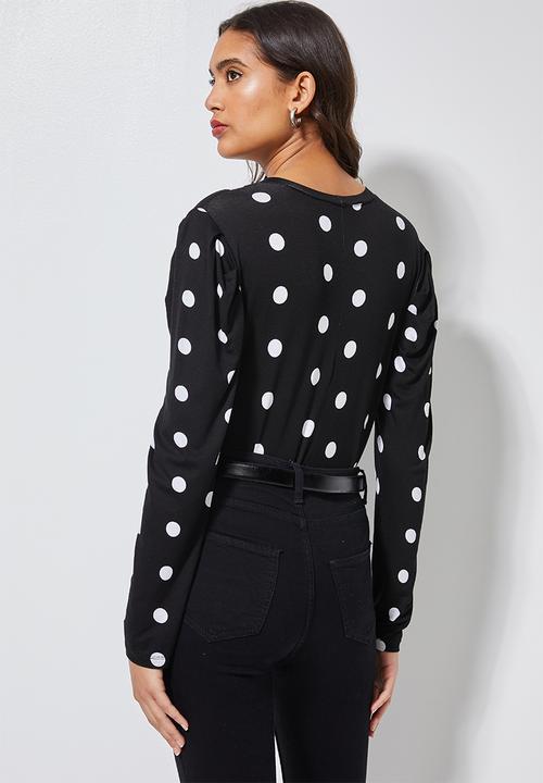 Superbalist - High neck gauged sleeve top - black & white