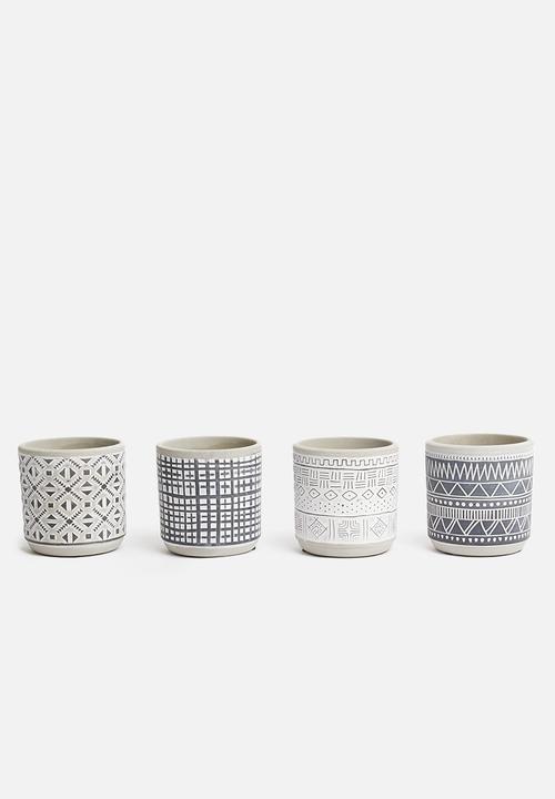 H&S - Mini tribal planter - white
