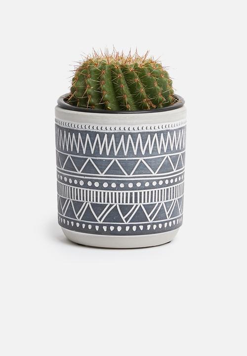 H&S - Mini tribal planter - black