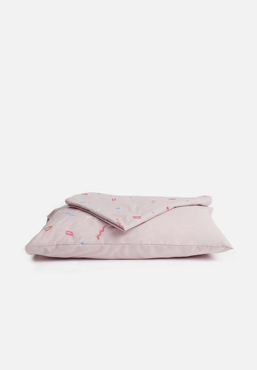 Sheraton Textiles - Candy pop embroidered duvet cover set - pink