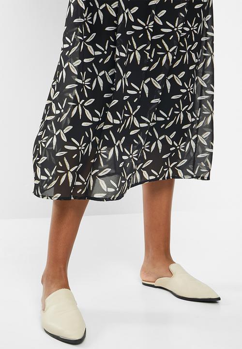 edit - Printed chiffon A-line skirt - black