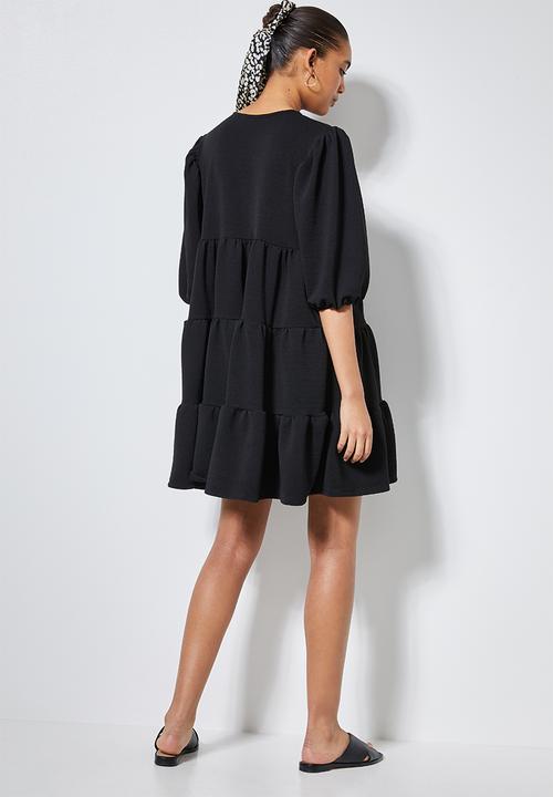 Superbalist - Textured knit tiered dress - black
