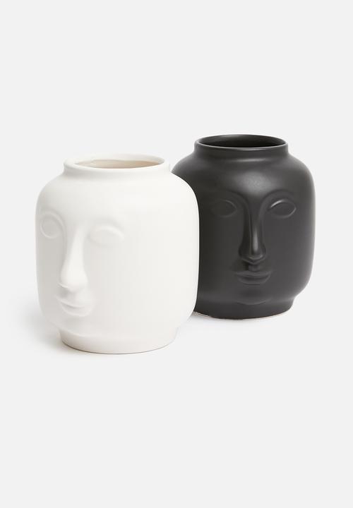 H&S - Face vase - white