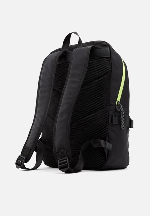 Call It Spring - Noal - black