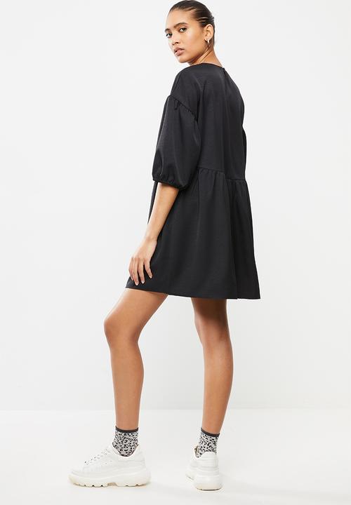 Blake - Tiered mini dress with baloon sleeve - black