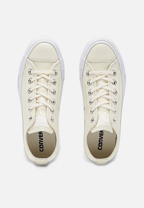 Converse - Chuck Taylor All Star Crinkled patent leather lo - egret