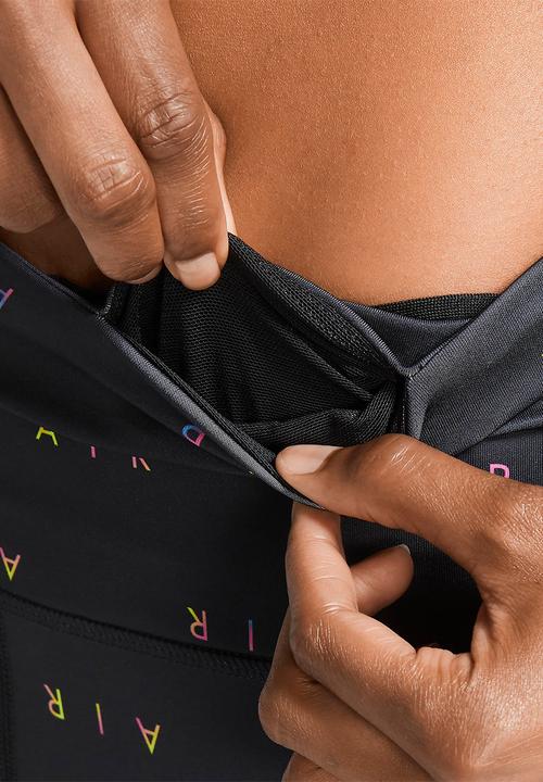 Nike - Nike air 7/8 tight - black