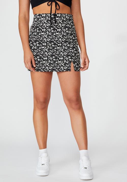 Factorie - Double split mini skirt - crushed black floral