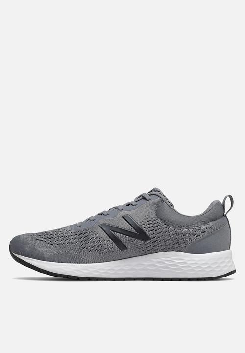 New Balance  - Fresh foam arishi v3 - grey