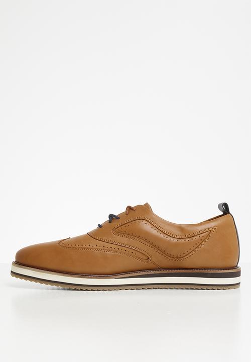 Pringle of Scotland - York lace up leather - tan