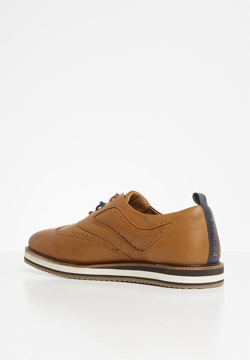 Pringle of Scotland - York lace up leather - tan