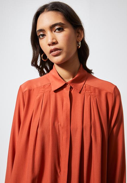 Superbalist - Pleat front shirt - rust
