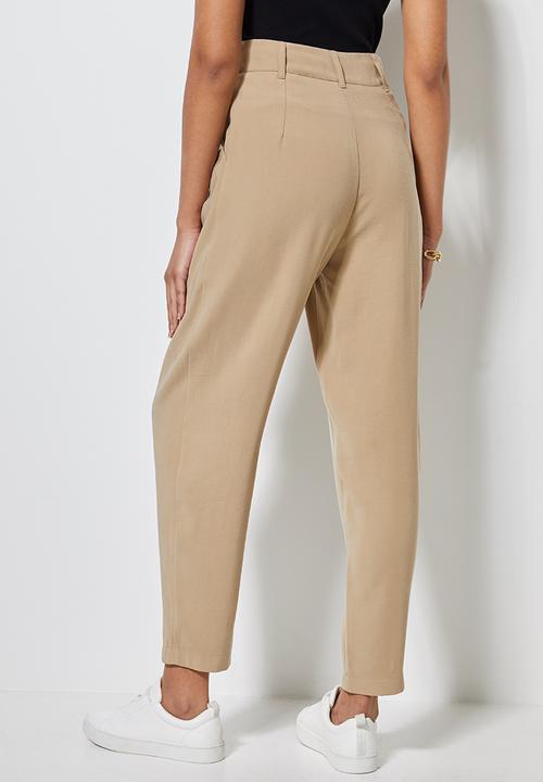 Superbalist - Premium tapered trousers - stone