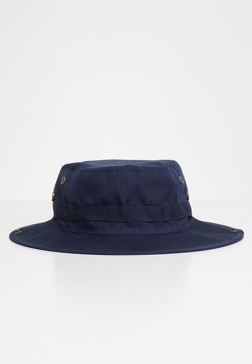 Superbalist - Kyle bucket hat - navy