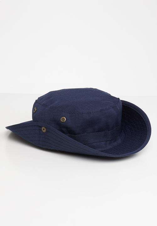 Superbalist - Kyle bucket hat - navy
