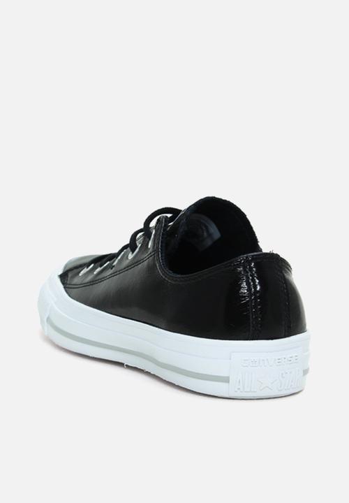 Converse - Chuck Taylor All Star crinkled patent leather lo  - black