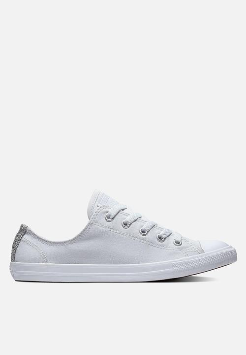 Chuck Taylor All Star Dainty Sneakers 