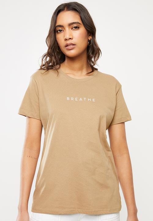 Cotton On - Classic slogan T-shirt breathe - beige 