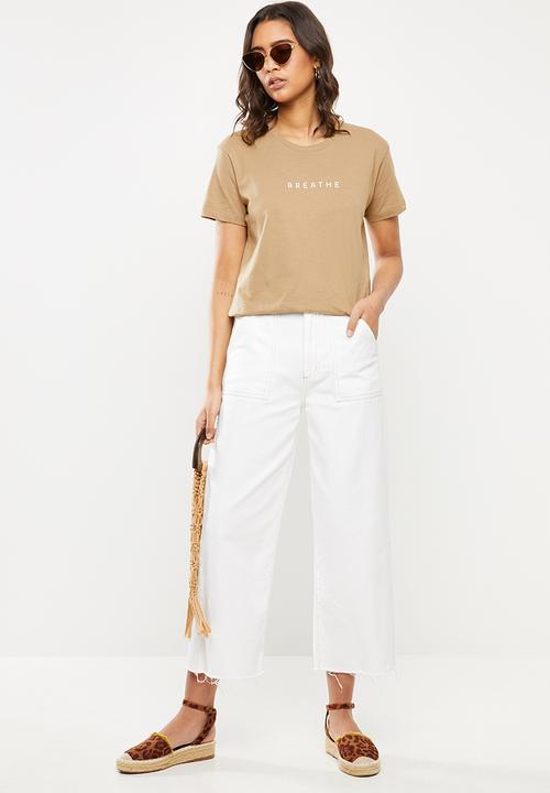 Cotton On - Classic slogan T-shirt breathe - beige 