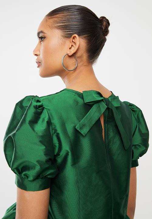 Blake - Volume sleeve crop top with bow back - green