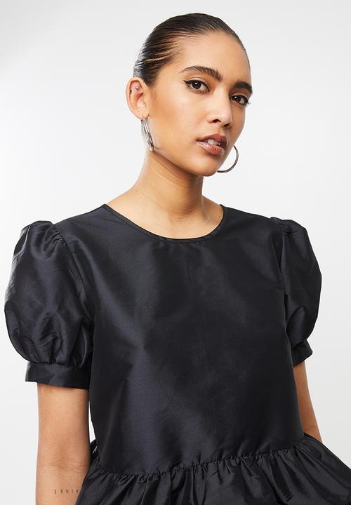 Blake - Volume sleeve crop top with bow back - black