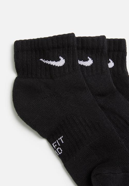 Nike - Kids' Nike performance socks  - black & white