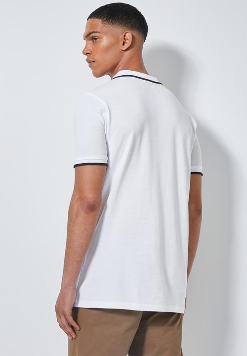 Superbalist - Luka slim pique tipped golfer - white