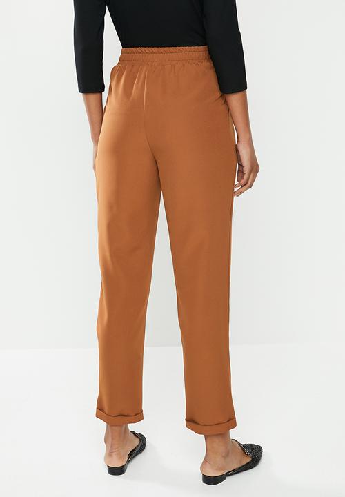 edit - Pull on tapered pant - rust 