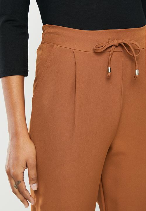 edit - Pull on tapered pant - rust 