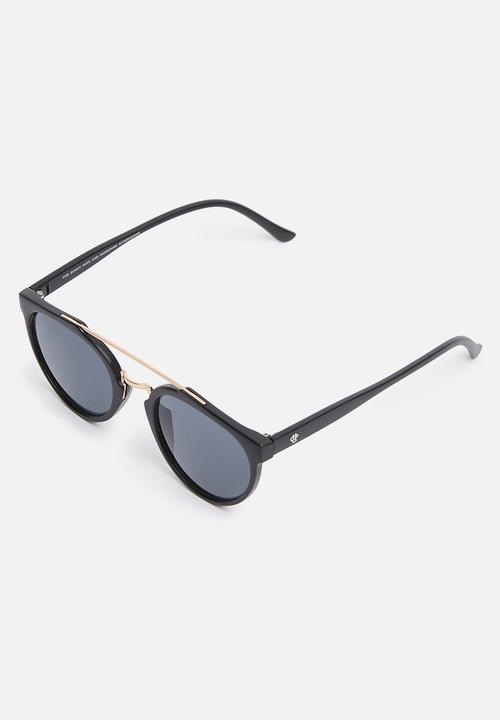 CHPO - Liam-  gold & black