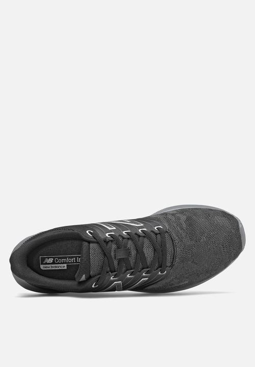 New Balance  - 068 v1 - black (001)