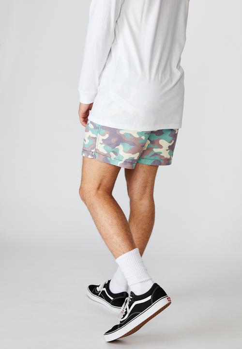 Factorie - Resort short - camo