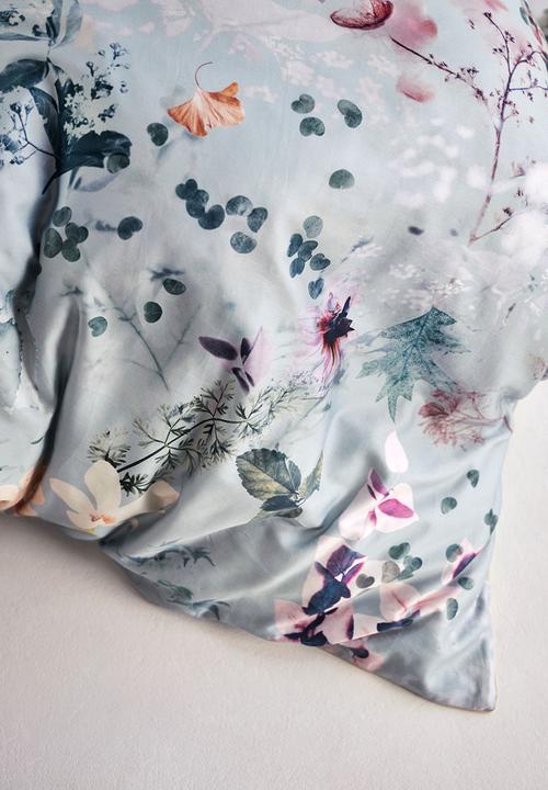 Linen House - Azalea duvet cover set - stillwater