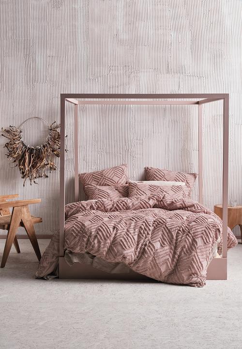 Linen House - Ramona duvet cover set - blush