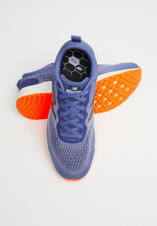 New Balance  - Arishi v3 - blue 