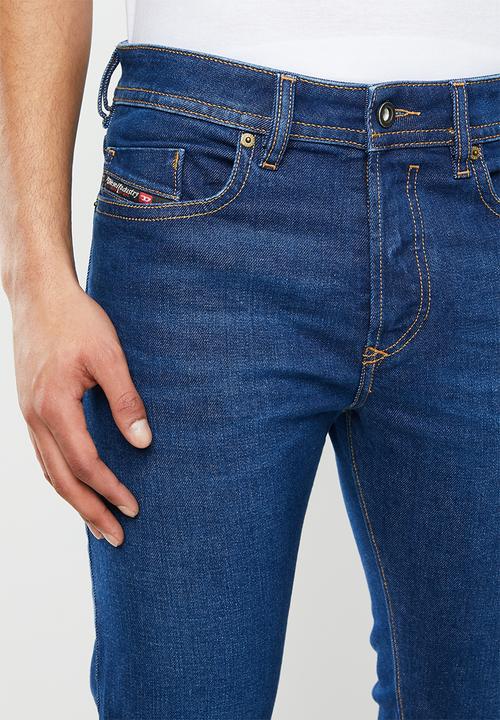 Diesel  - Buster tapered jeans - blue