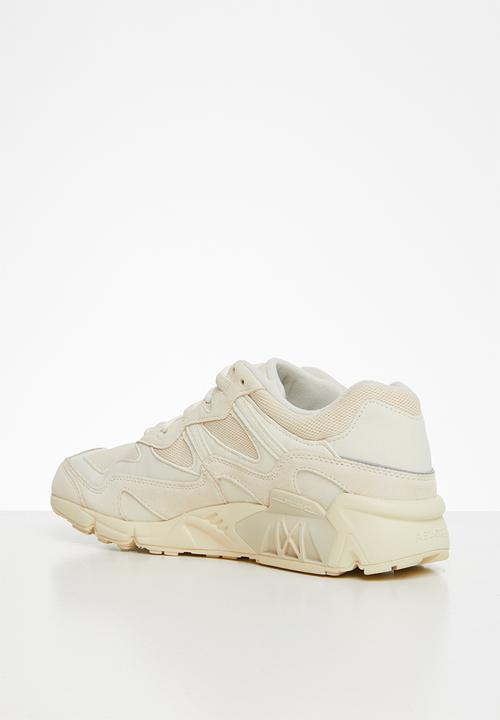 New Balance  - 850 Classic - beige
