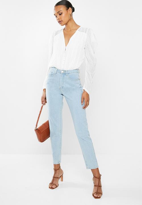 Missguided - Button front puff sleeve embroidered bodysuit - white