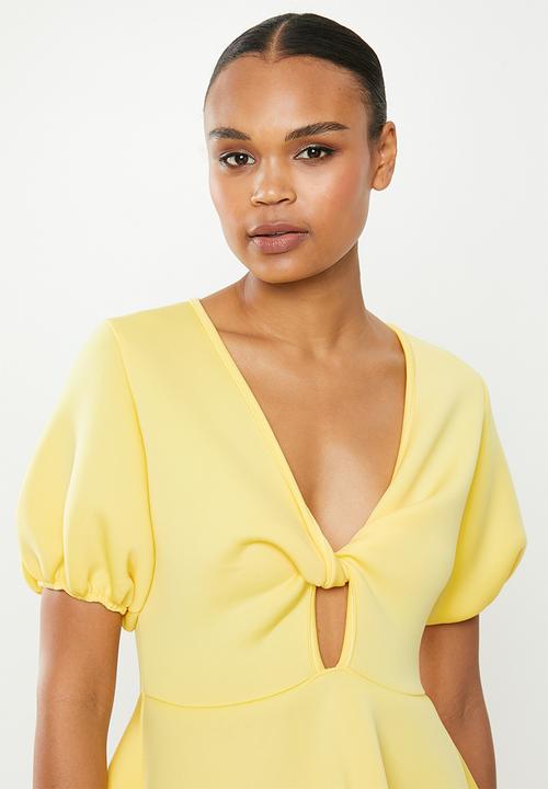 Missguided - Knot front puff sleeve skater dress scuba - yellow
