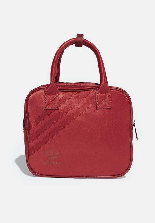 red addidas bag